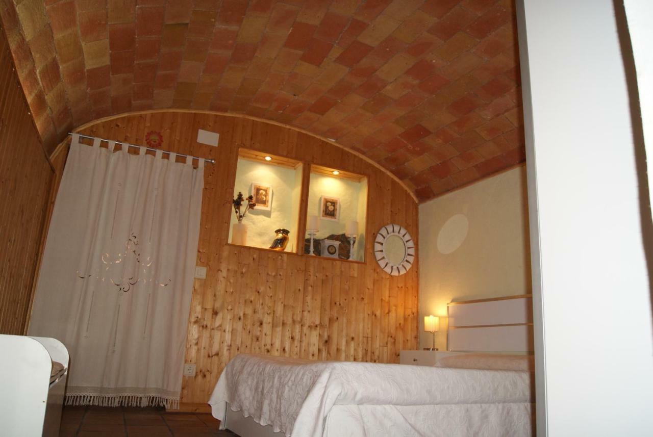 Apartament Codina 40 Torroella de Montgrí Exterior foto